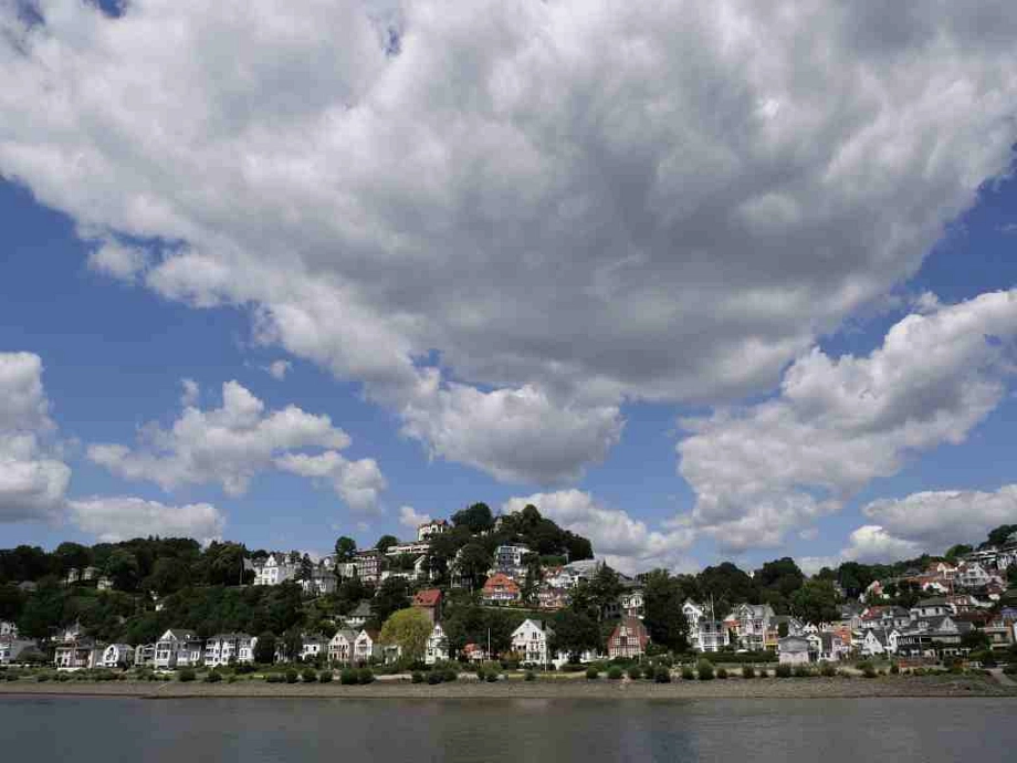 © Pixabay Blankenese und Elbe © Pixabay Blankenese und Elbe © © Pixabay